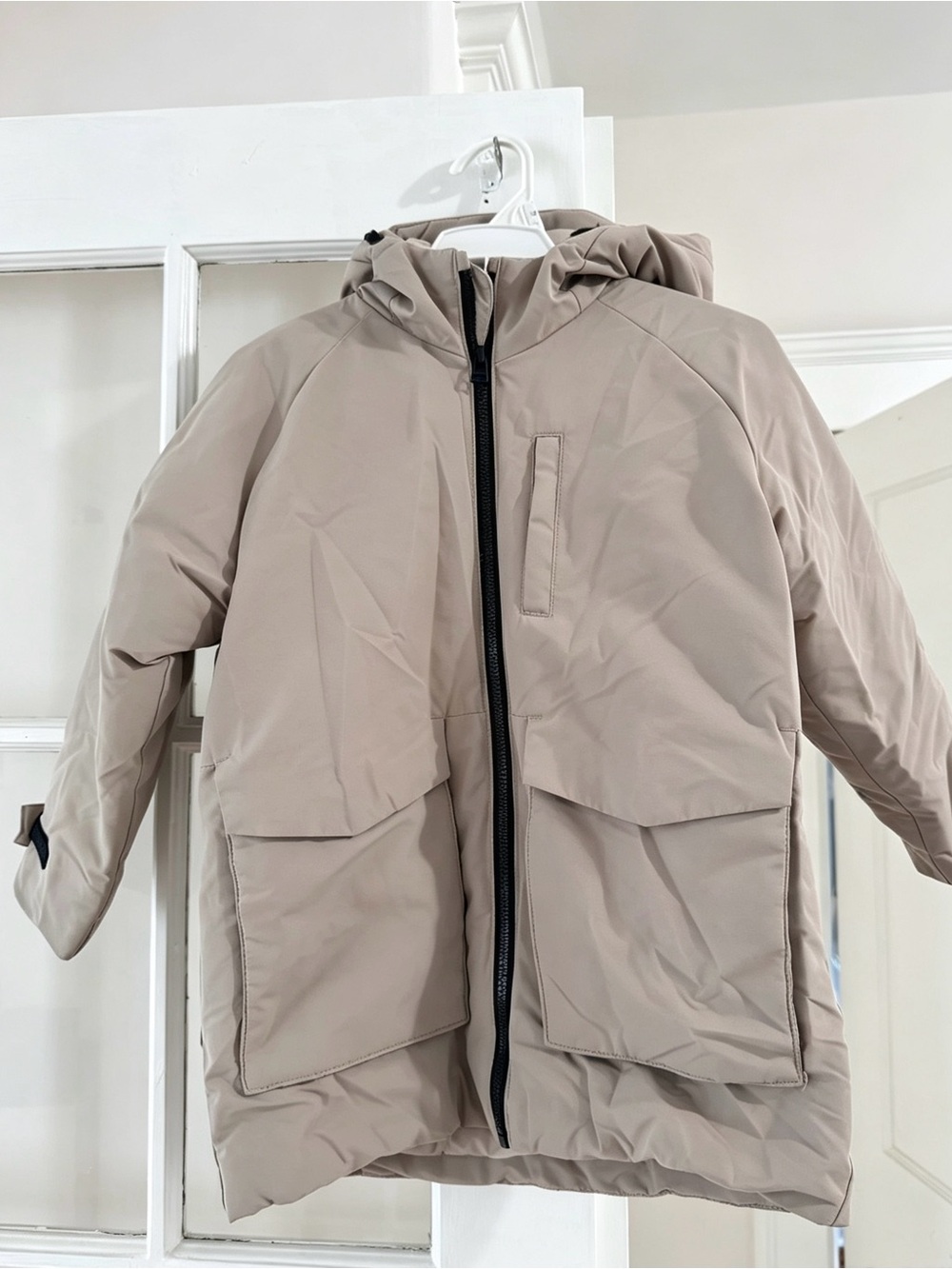 Zara Kids Hooded Puffer Jacket in Light Taupe